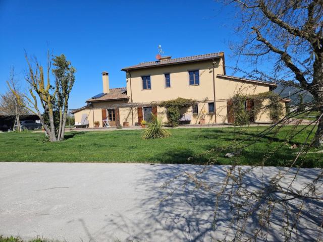 Rustico in vendita a Navacchio, Cascina