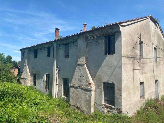 Rustico in vendita a Castelbaldo, Veneto