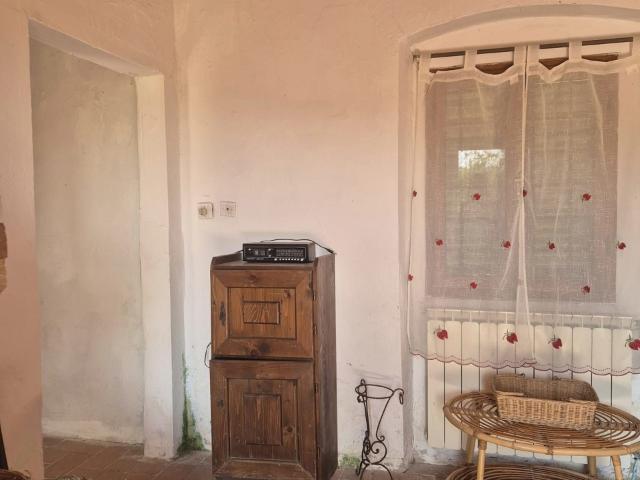 Rustico in vendita a Montegonzi, Toscana