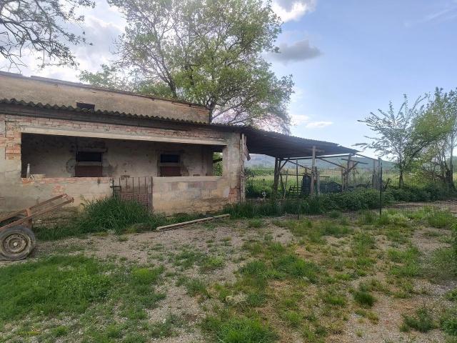 Rustico in vendita a Lucignano, Toscana