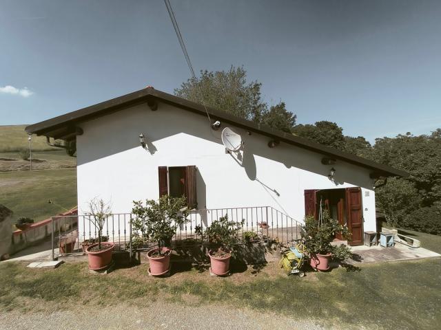 Rustico in vendita a Unione dei comuni Savena-Idice, Pianoro
