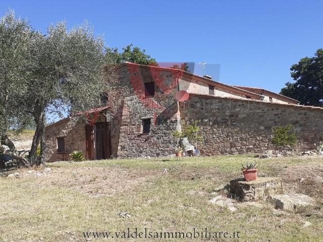 Rustico in vendita a Castelnuovo Val Di Cecina, Toscana