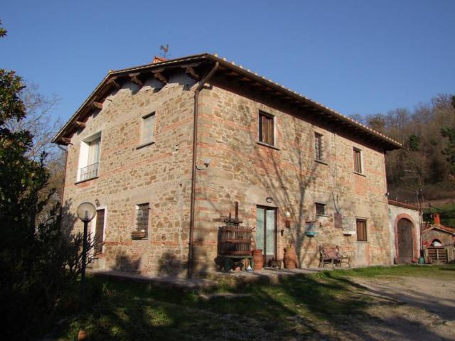 Rustico in vendita a Unione di Comuni Valdarno e Valdisieve, Rufina