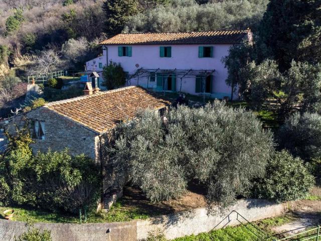 Rustico in vendita a Molina di Quosa, San Giuliano Terme