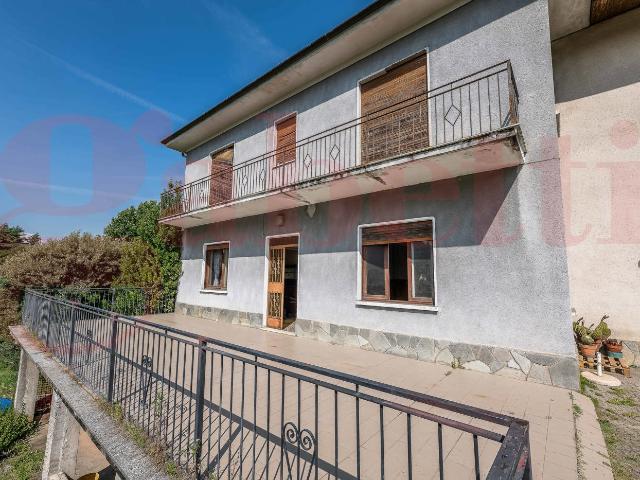 Rustico in vendita a Sambuy, Piemonte