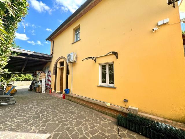 Rustico in vendita a Vitolini, Vinci