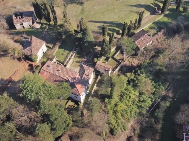 Rustico in vendita a Unione dei comuni Media Valle del Serchio, Borgo A Mozzano
