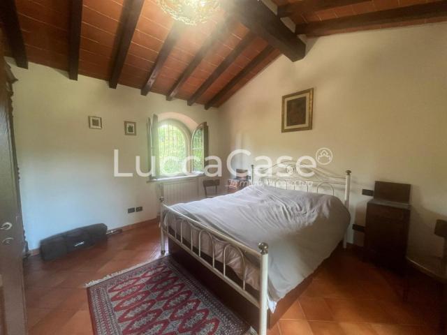 Rustico in vendita a Castelvecchio di Compito, Capannori