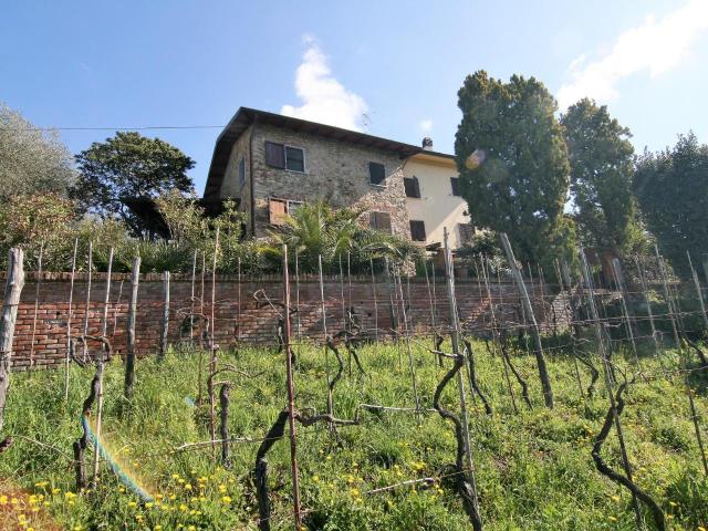 Rustico in vendita a Carrara, Toscana