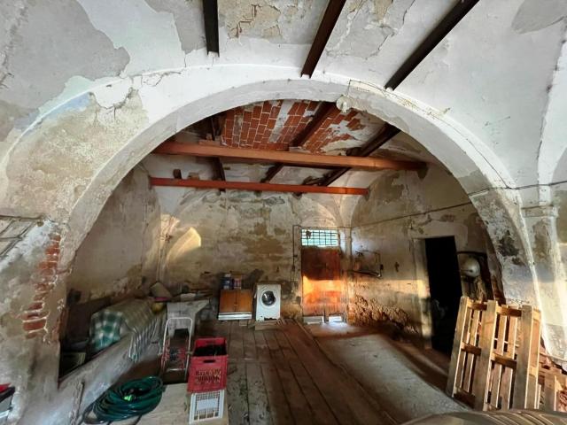 Rustico in vendita a Lazzeretto, Cerreto Guidi