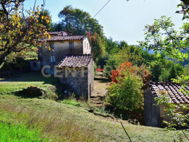 Rustico in vendita a Unione dei comuni Media Valle del Serchio, Pescaglia