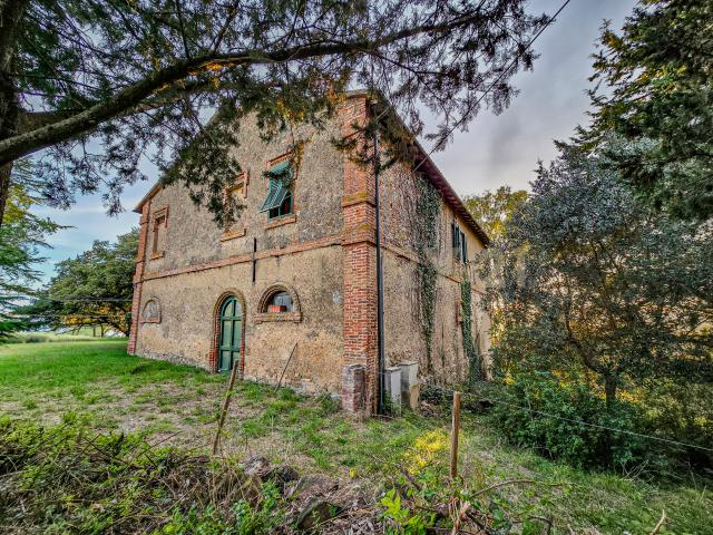 Rustico in vendita a Bivio Di Ravi, Toscana
