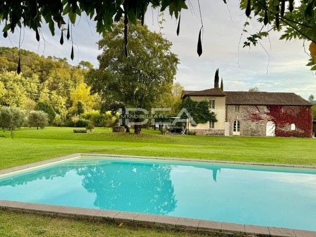 Rustico in vendita a San Macario in Piano, Bagni Di Lucca Ponte