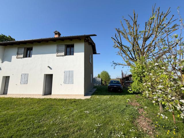 Rustico in vendita a Budrio, Reggio Emilia