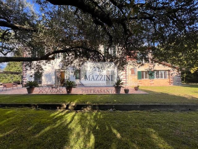 Rustico in vendita a Tonfano, Toscana
