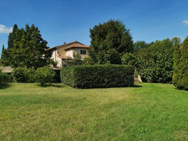 Rustico in vendita a Lecchi, Toscana
