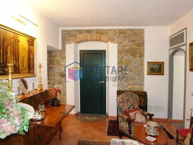 Rustico in vendita a Rosignano Marittimo, Toscana