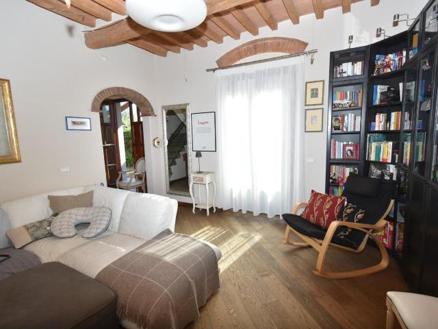 Rustico in vendita a Pontasserchio, San Giuliano Terme