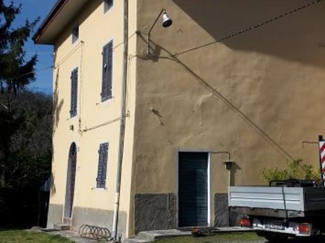 Terreno in vendita a Salsomaggiore Terme, Reggio Emilia