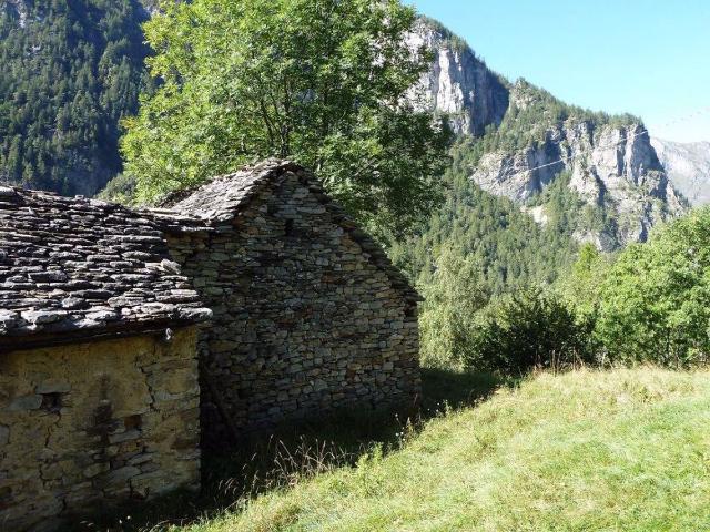 Rustico in vendita a San Domenico, Piemonte