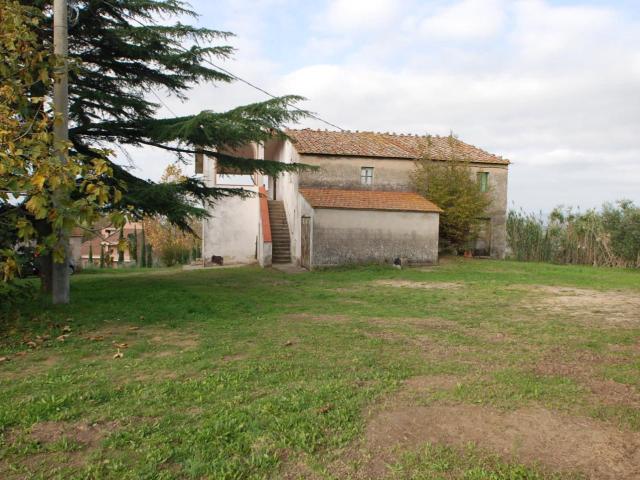 Rustico in vendita a Bellaria, Pontedera