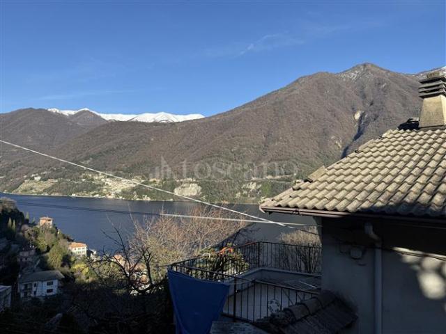 Rustico in vendita a Laglio, Lombardia
