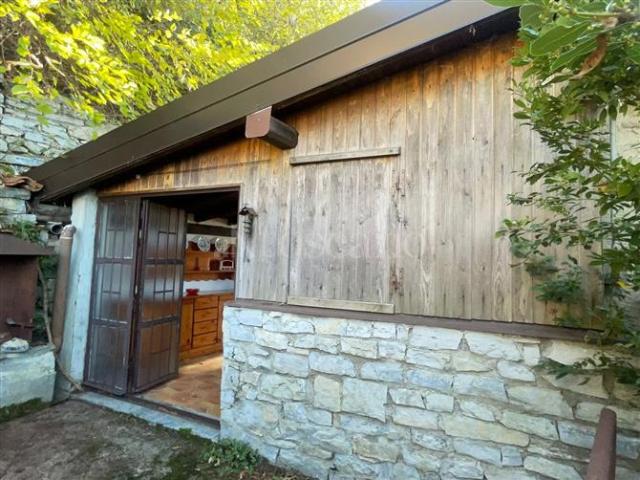Rustico in vendita a Monti di Madrona, Cernobbio