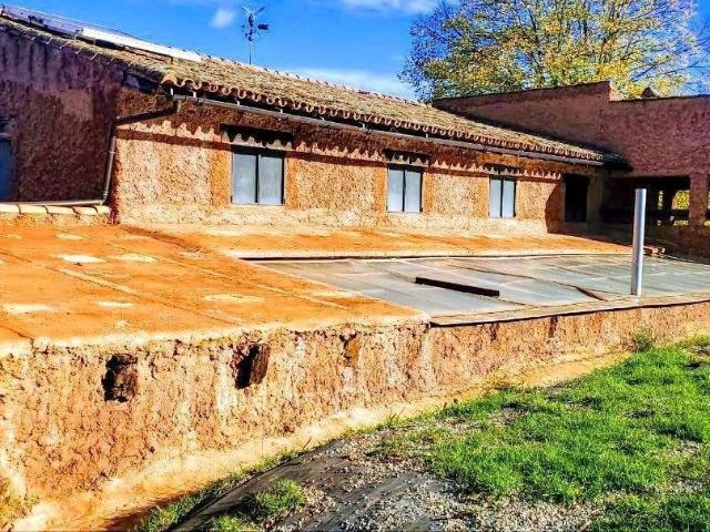 Chalet en venta en San Nicolás Del Puerto, Andalucía