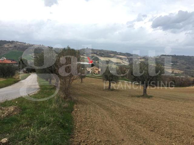 Rustico in vendita a Colle in Su, Acquaviva Picena