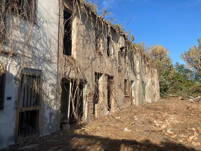 Rustico in vendita a Adriatica, Adria
