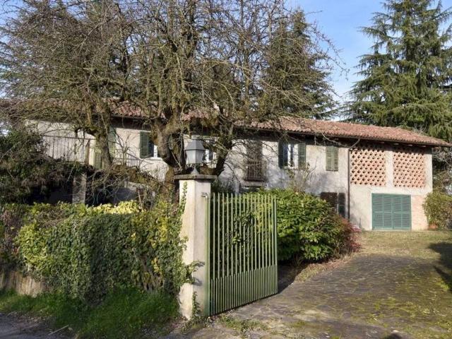 Rustico in vendita a Piemonte, Asti