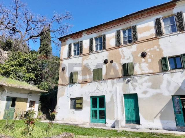 Villa Indipendente in vendita a Marche, Ancona