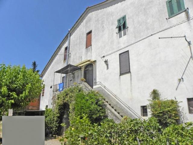 Terreno in vendita a Sesto di Moriano, Lucca