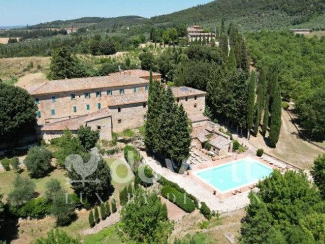 Rustico in vendita a Asciano, Toscana