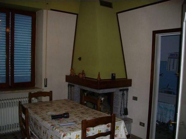 Rustico in vendita a Borgo Solestà, Marche