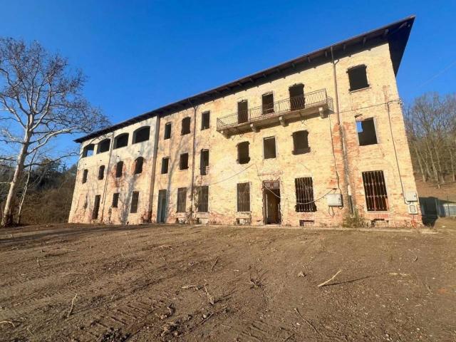 Rustico in vendita a Piemonte, Asti