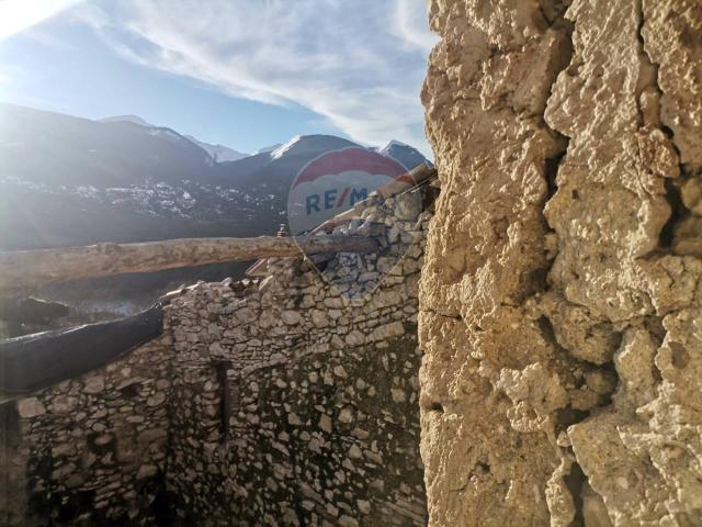 Rustico in vendita a Barrea, Abruzzo