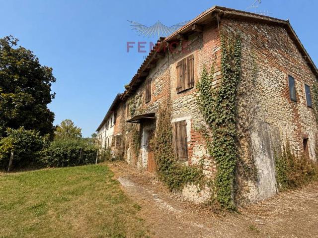 Rustico in vendita a Nervesa Della Battaglia, Veneto