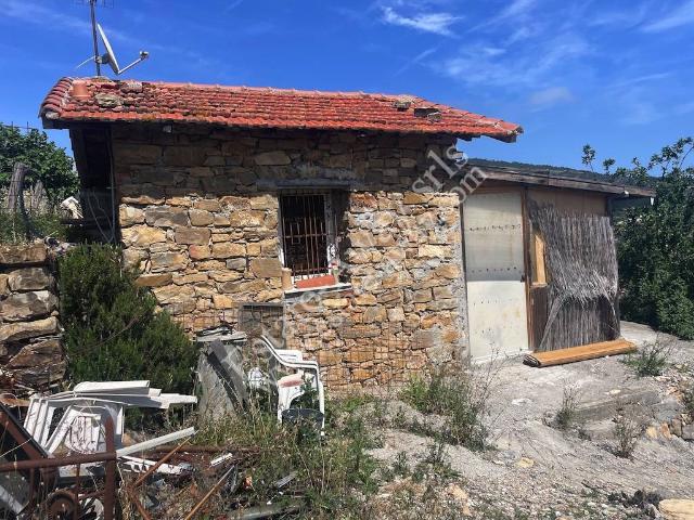 Rustico in vendita a Bordighera, Liguria