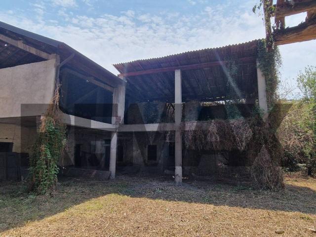 Rustico in vendita a Brembate, Bergamo