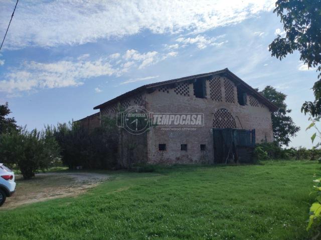 Rustico in vendita a Budrio, Reggio Emilia