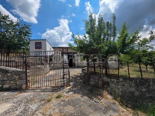 Rustico in vendita a Busso, Molise