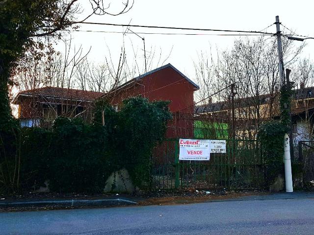 Rustico in vendita a Busto Arsizio, Lombardia