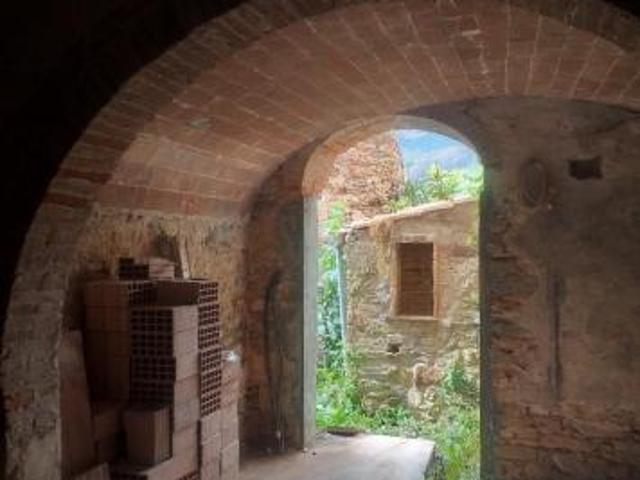 Terreno in vendita a Castelmaggiore, Calci