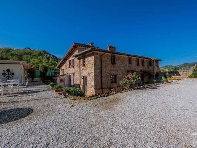 Rustico in vendita a Casoli, Camaiore