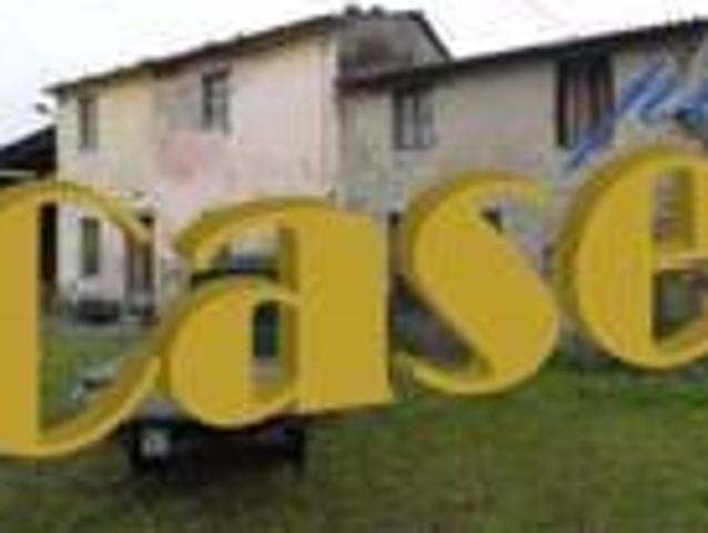 Rustico in vendita a Camaiore, Toscana