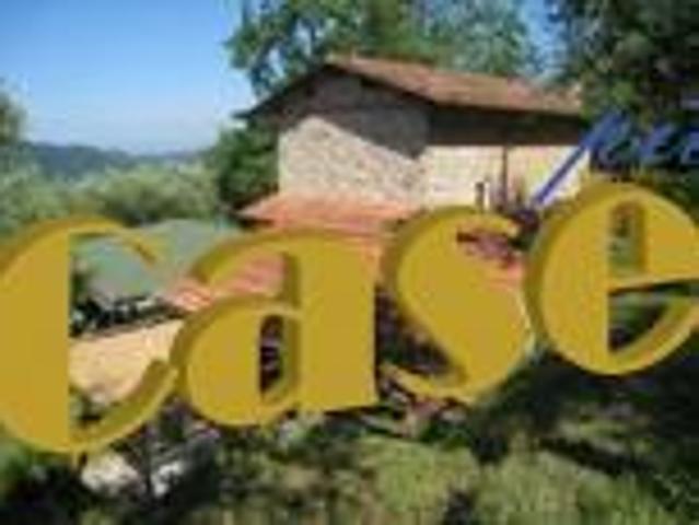 Rustico in vendita a Camaiore, Toscana