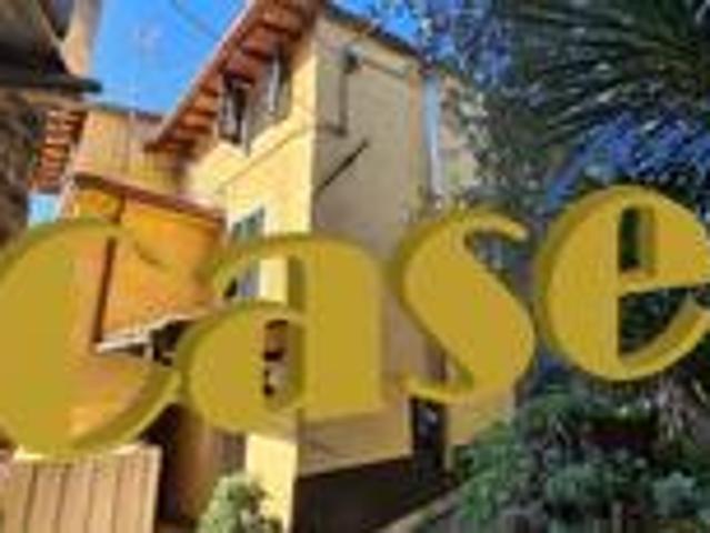 Rustico in vendita a Camaiore, Toscana