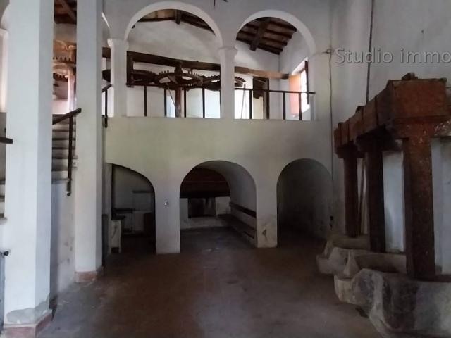 Rustico in vendita a Camaiore, Toscana