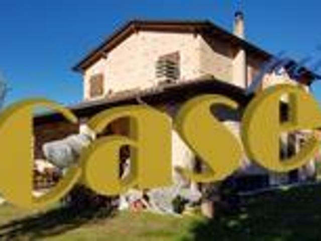 Rustico in vendita a Camaiore, Toscana
